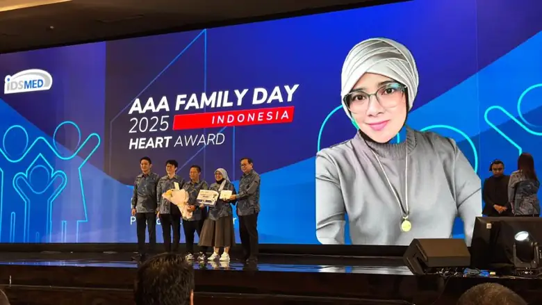 Penyerahan HEART Award pada AAA Family Day 2025 idsMED Indonesia